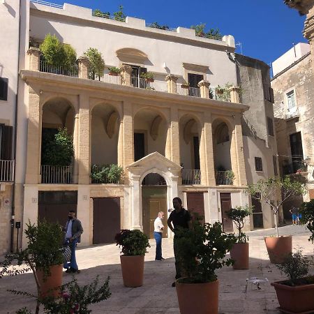 Gesuiti 25 Bari Exterior foto